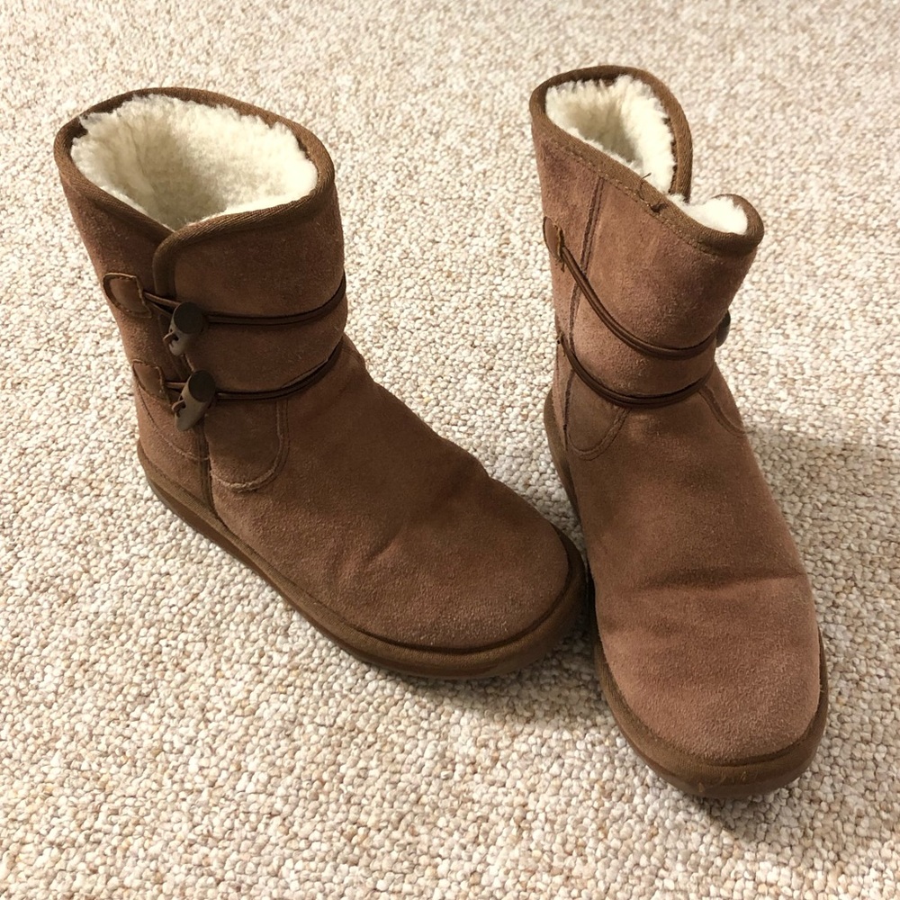 BooRoo suede wool boots size 6 brown buckled